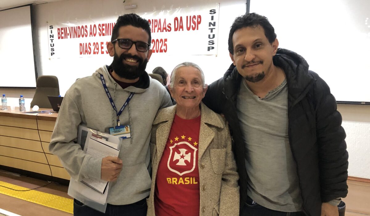 Antonio Carlos, Neli Maria Paschoarelli Wada, diretora do Sintusp, e Yuri.