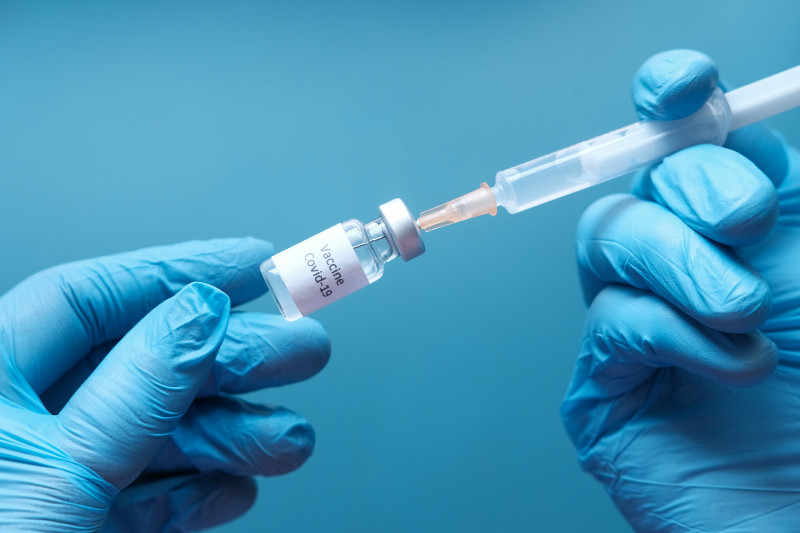 Pesquisadoras reforçam segurança de vacinas contra a covid-19